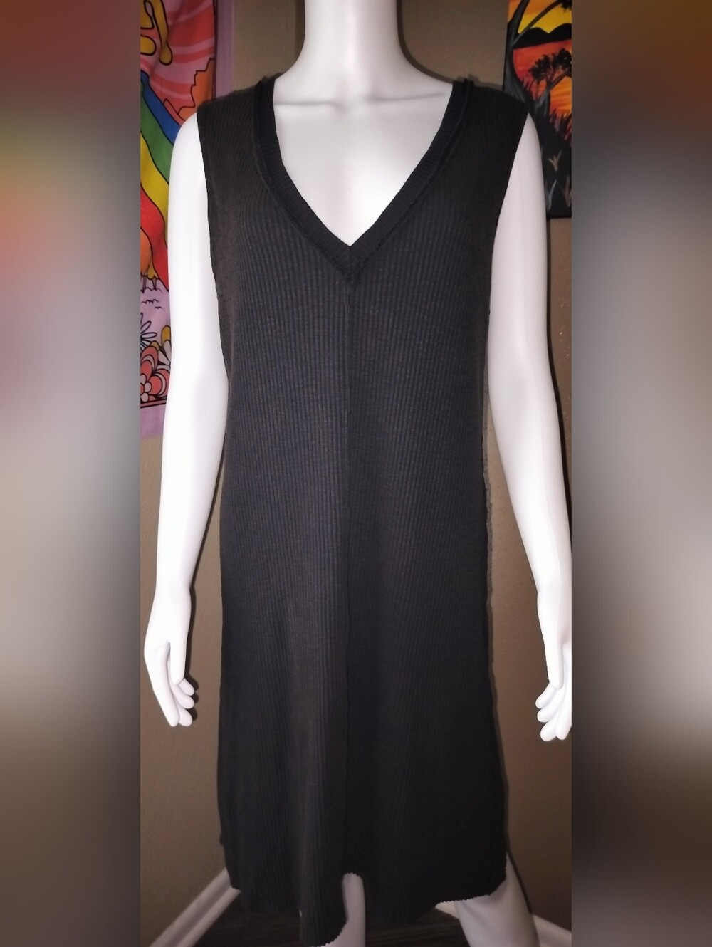 POL Black Ribbed V-Neck Sleeveless Dress Sz M